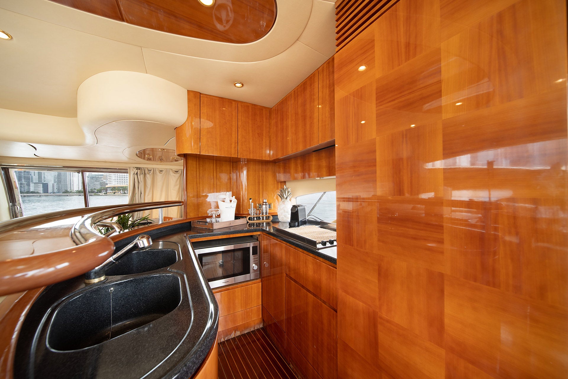65ft Azimut Experience