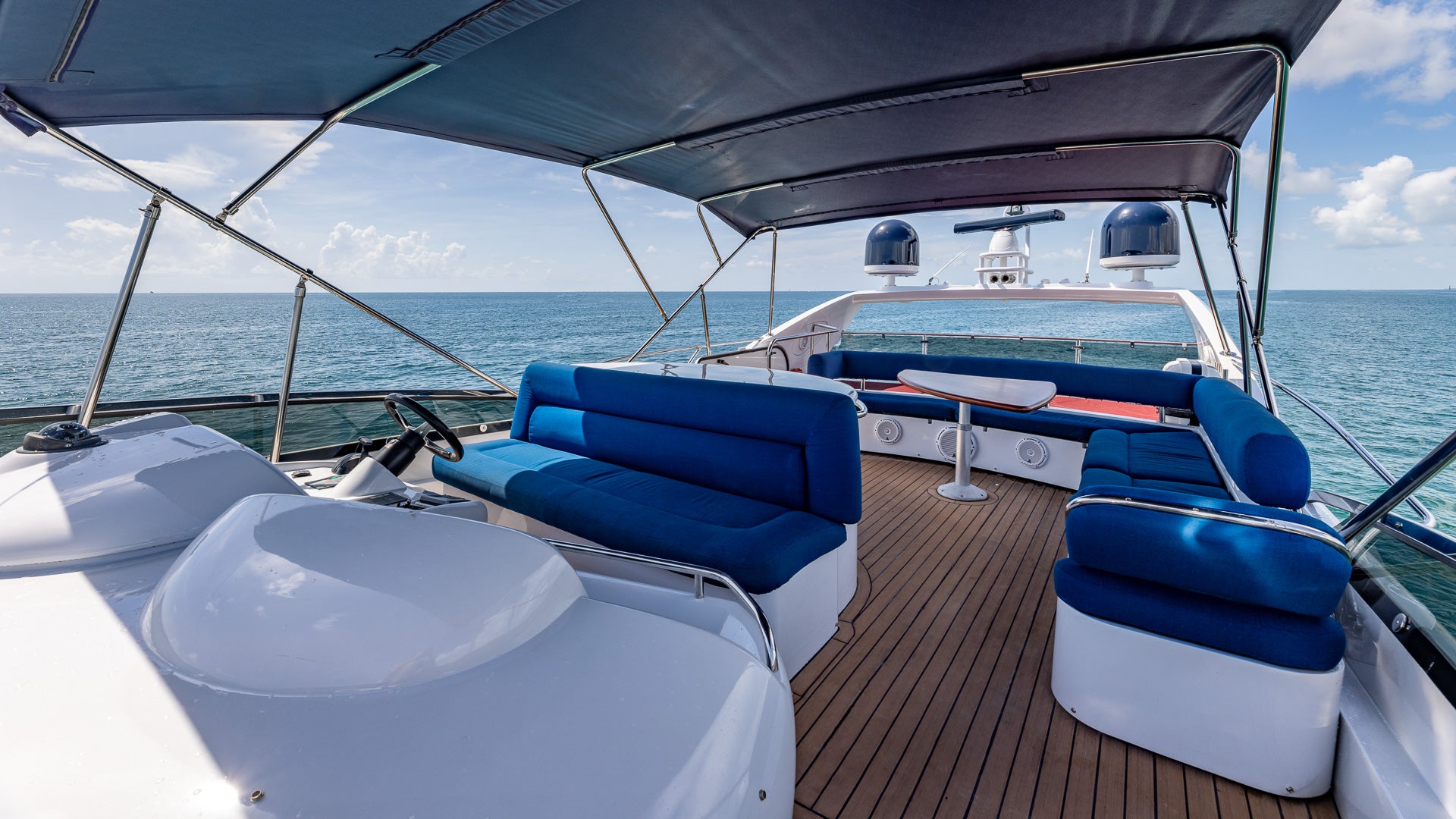 80ft Sunseeker Experience