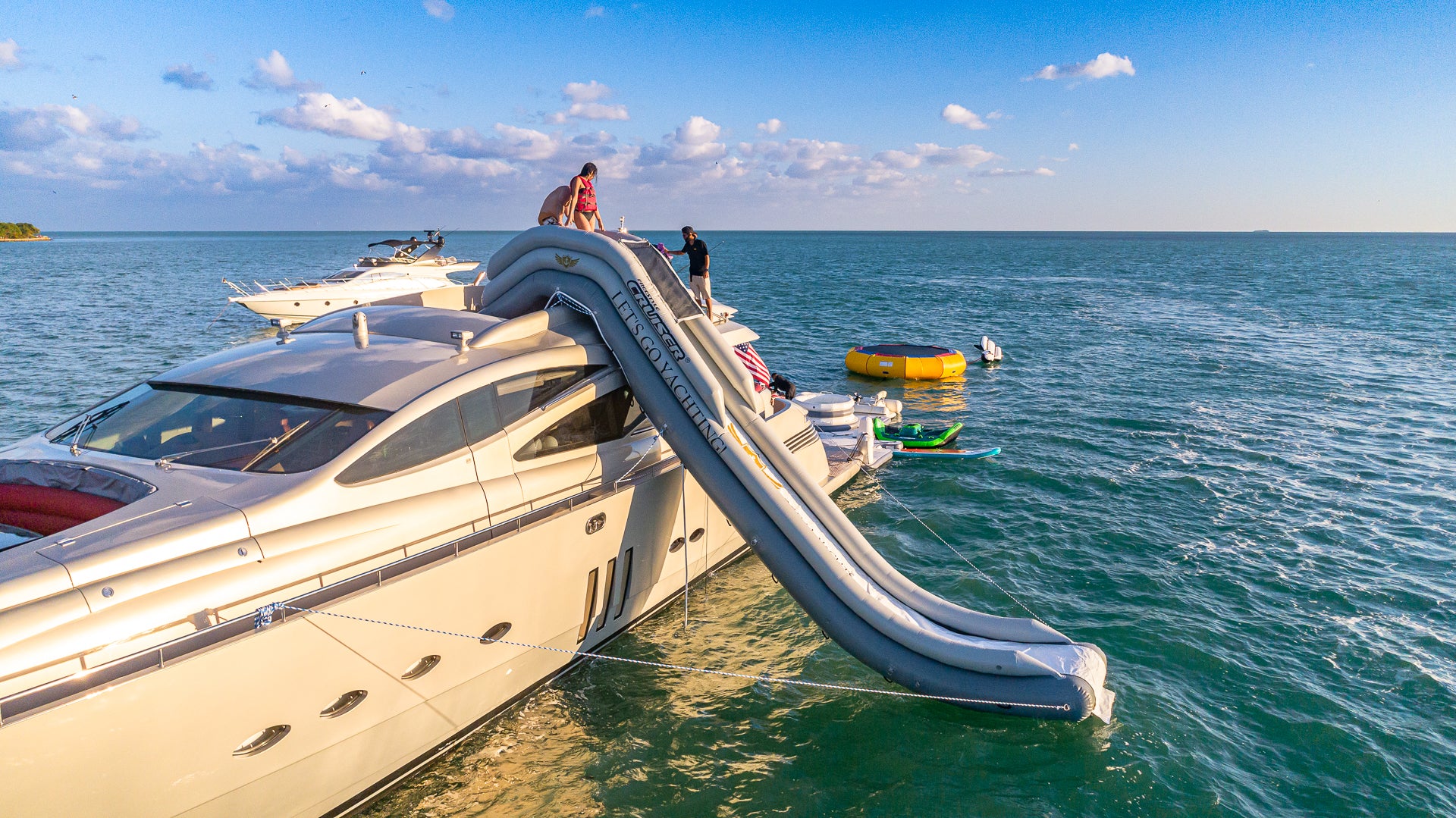 90ft Pershing Experience